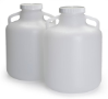 (2) darabos 10 literes polietilén palack készlet, kupakokkal